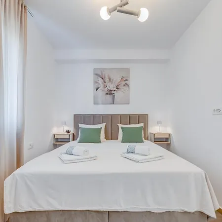 Lejlighed Niky Trogir